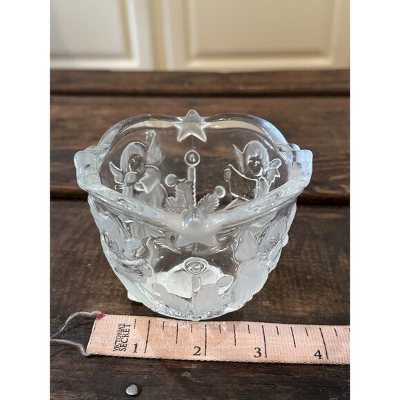 Mikasa Holiday Classic Frosted Crystal Angels 2" Votive Candle Holder Cherub - Picture 4 of 4